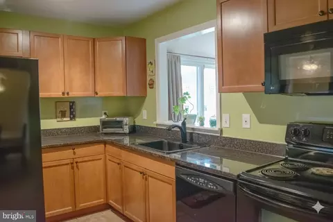 9626 Autumn Pl, Manassas, VA 20110 photo 20