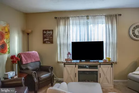 9626 Autumn Pl, Manassas, VA 20110 photo 12