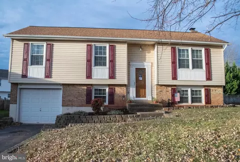 9626 Autumn Pl, Manassas, VA 20110 photo 34
