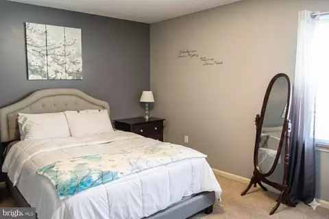 9626 Autumn Pl, Manassas, VA 20110 photo 5