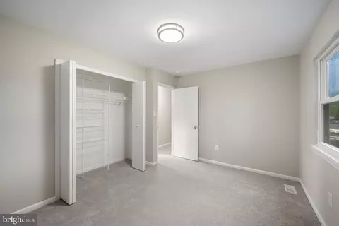 Bedroom - 8516 Cavalry Ln, Manassas, VA 20110 photo 2 of 5