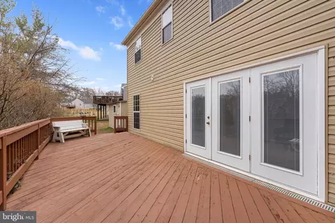 Exterior - 10140 Forest Hill Cir, Manassas, VA 20110 photo 3 of 7