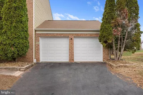 Other - 10140 Forest Hill Cir, Manassas, VA 20110 photo 1 of 10