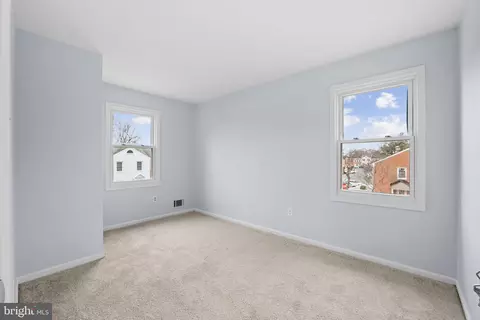 Bedroom - 9636 Aspen Pl, Manassas, VA 20110 photo 7 of 8