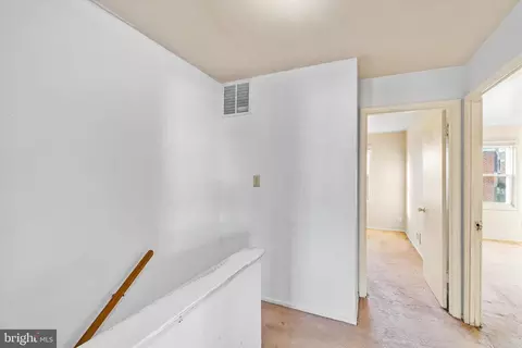 Entry Way - 9828 Buckner Rd, Manassas, VA 20110 photo 3 of 3