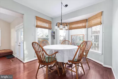 Dining - 10283 Cedar Ridge Dr, Manassas, VA 20110 photo 3 of 4