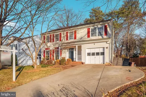 Exterior - 10283 Cedar Ridge Dr, Manassas, VA 20110 photo 8 of 9
