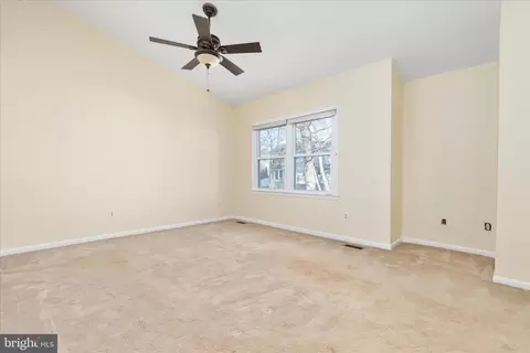 Entry Way - 10283 Cedar Ridge Dr, Manassas, VA 20110 photo 5 of 7