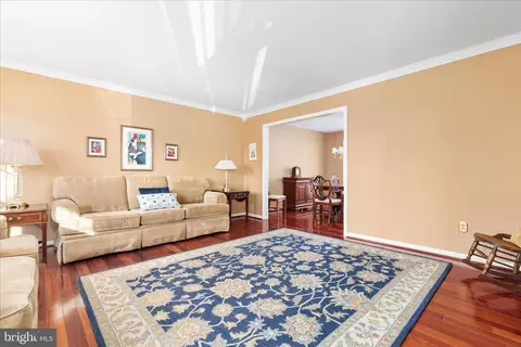 Living - 10283 Cedar Ridge Dr, Manassas, VA 20110 photo 2 of 4