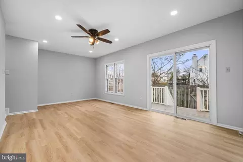 8504 Saddle Ct, Manassas, VA 20110 photo 10