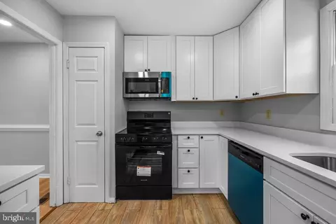 8504 Saddle Ct, Manassas, VA 20110 photo 19