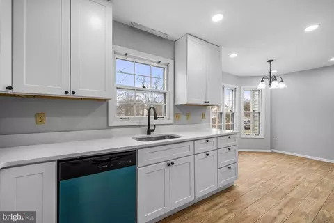 8504 Saddle Ct, Manassas, VA 20110 photo 20