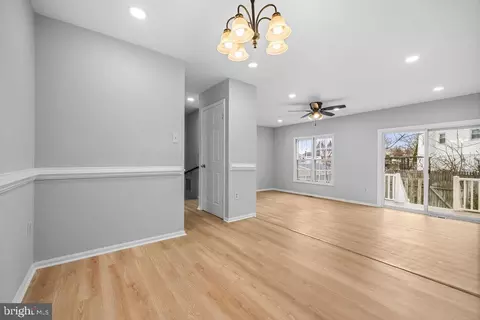 8504 Saddle Ct, Manassas, VA 20110 photo 13