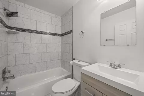 8504 Saddle Ct, Manassas, VA 20110 photo 33