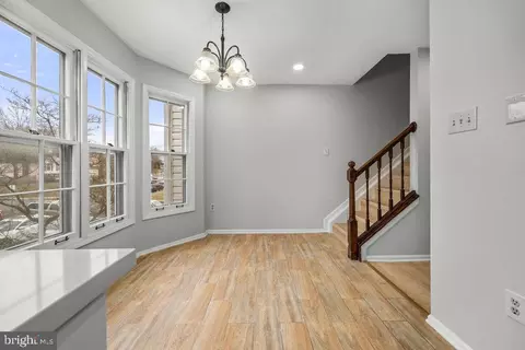 8504 Saddle Ct, Manassas, VA 20110 photo 17
