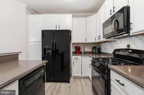 9557 Center St, Manassas, VA 20110 photo 7
