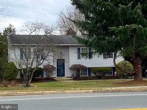 8288 Liberia Ave, Manassas, VA 20110