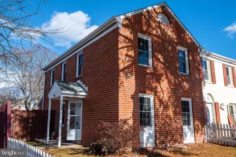 9278 Taney Rd, Manassas, VA 20110