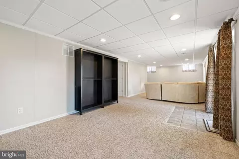 9403 Cloverhill Ct, Manassas, VA 20110 photo 32