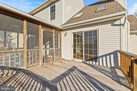 9403 Cloverhill Ct, Manassas, VA 20110 photo 37
