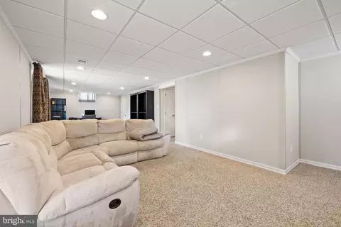 9403 Cloverhill Ct, Manassas, VA 20110 photo 28