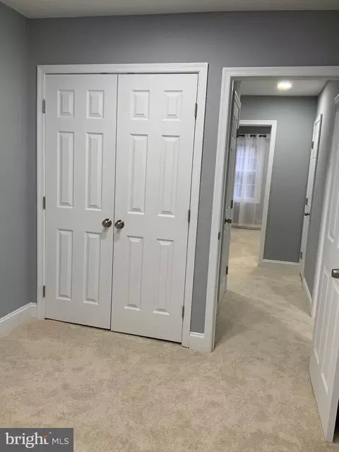 Entry Way - 9414 Taney Rd, Manassas, VA 20110 photo 5 of 9