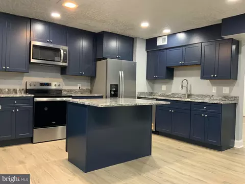 Kitchen - 9414 Taney Rd, Manassas, VA 20110 photo 2 of 4