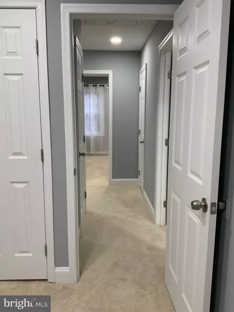 Entry Way - 9414 Taney Rd, Manassas, VA 20110 photo 6 of 9
