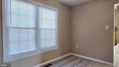Entry Way - 9064 Mcrae Ct, Manassas, VA 20110 photo 2 of 6
