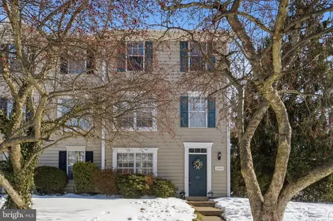 10293 Calypso Dr, Manassas, VA 20110