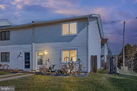 9319 Woodlea Ct, Manassas, VA 20110