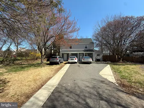 8605 Kirby St, Manassas, VA 20110