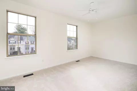 8770 Deblanc Pl, Manassas, VA 20110 photo 32