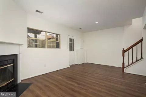 8770 Deblanc Pl, Manassas, VA 20110 photo 38