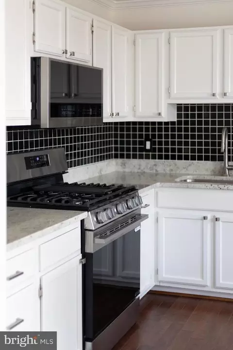 8770 Deblanc Pl, Manassas, VA 20110 photo 17