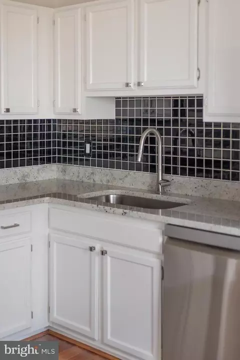 8770 Deblanc Pl, Manassas, VA 20110 photo 19