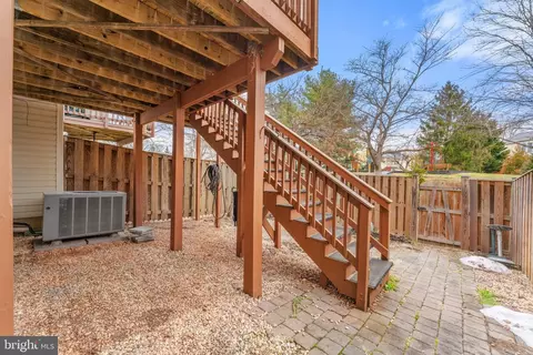 Exterior - 10315 Oconnell Ct, Manassas, VA 20110 photo 4 of 5
