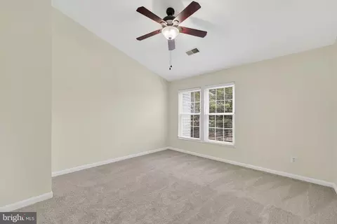 Entry Way - 10315 Oconnell Ct, Manassas, VA 20110 photo 6 of 7