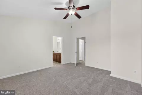 Entry Way - 10315 Oconnell Ct, Manassas, VA 20110 photo 7 of 7