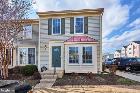 9811 Mock Orange Ct, Manassas, VA 20110