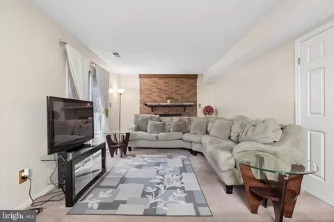Living - 9131 Karlo St, Manassas, VA 20110 photo 2 of 2