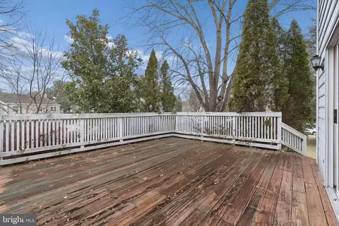 Exterior - 9131 Karlo St, Manassas, VA 20110 photo 5 of 9
