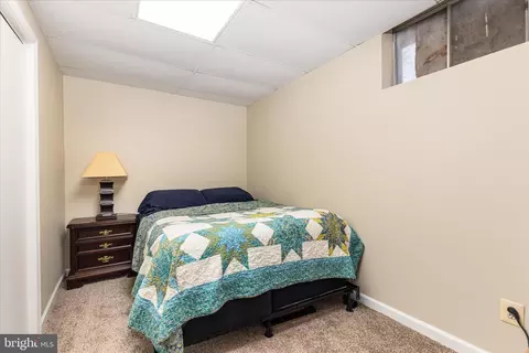 Bedroom - 10245 Battlefield Dr, Manassas, VA 20110 photo 7 of 7