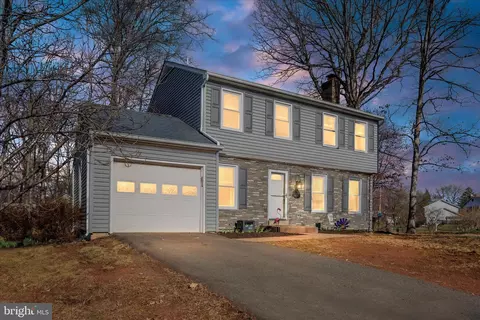 Exterior - 10245 Battlefield Dr, Manassas, VA 20110 photo 2 of 3