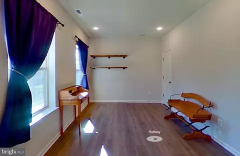 Entry Way - 9365 Barnes Loop, Manassas, VA 20110 photo 5 of 8