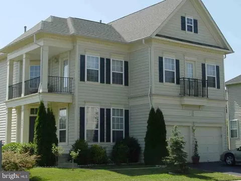 8362 Gaither St, Manassas, VA 20110