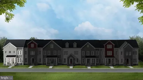 9615 Grant Ave, Manassas, VA 20110