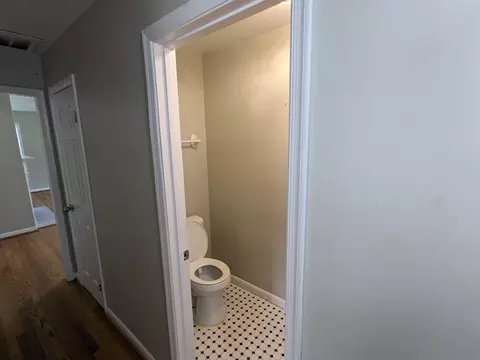 Entry Way - 8903 Wilson Ave, Manassas, VA 20110 photo 3 of 4