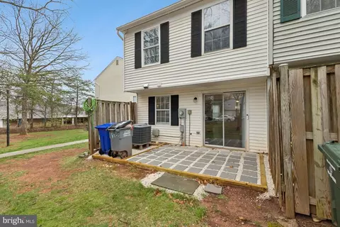 Exterior - 8653 Braxted Ln, Manassas, VA 20110 photo 1 of 2
