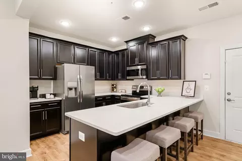 10312 Ratcliffe Trl, Manassas, VA 20110